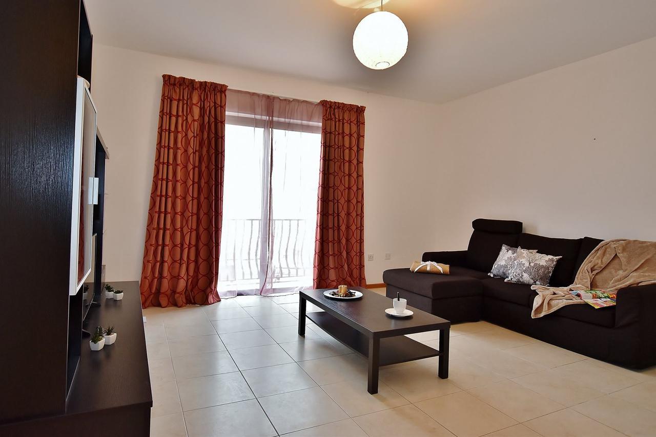 Three Bedroom Apartment Manikata Buitenkant foto