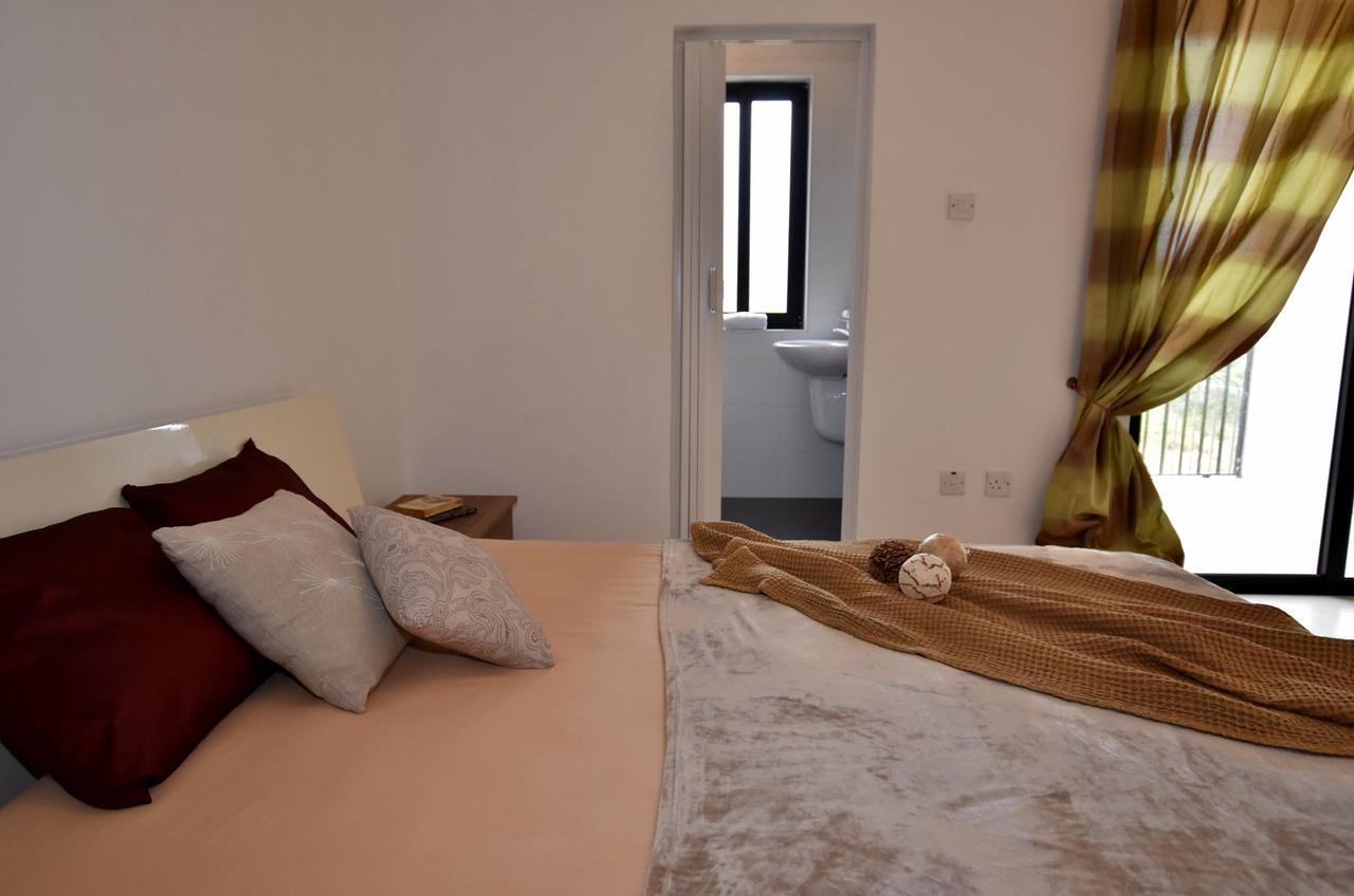 Three Bedroom Apartment Manikata Buitenkant foto