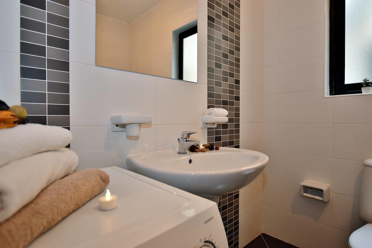 Three Bedroom Apartment Manikata Buitenkant foto